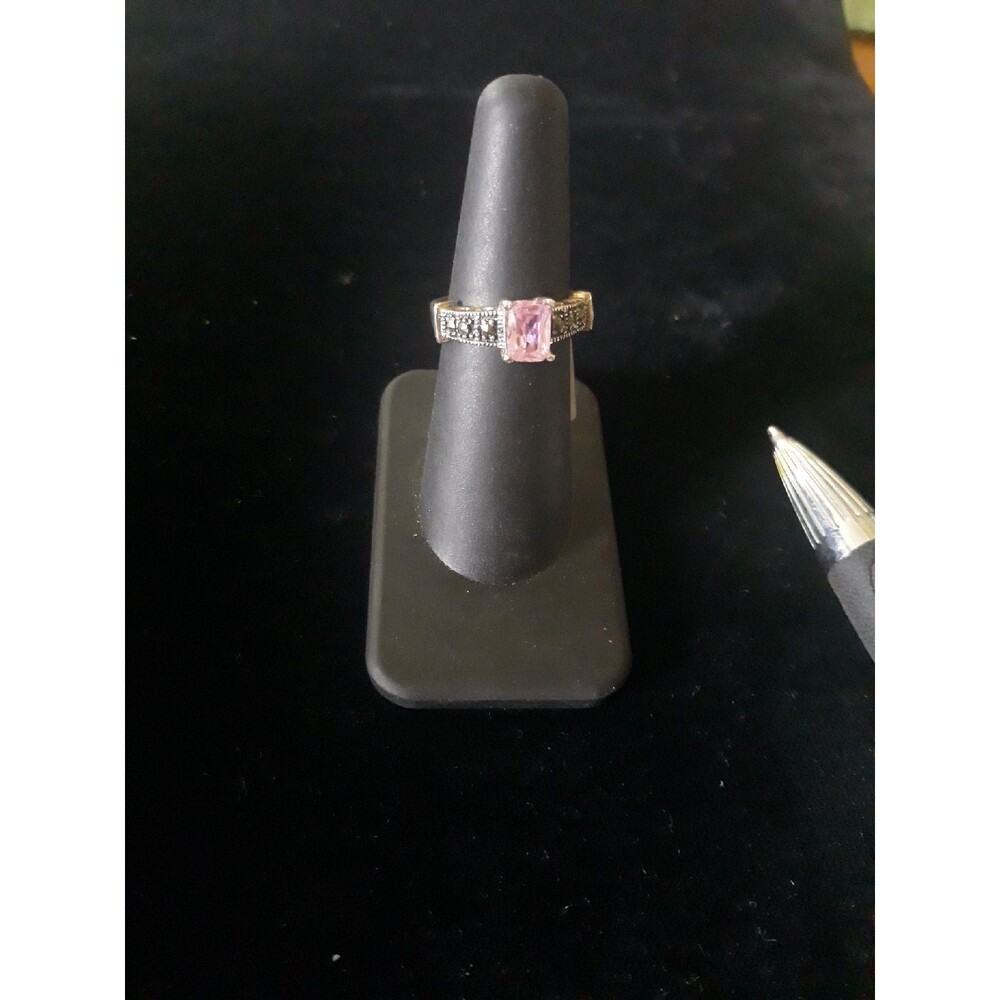 Sterling Silver pink cz Ring sz 6